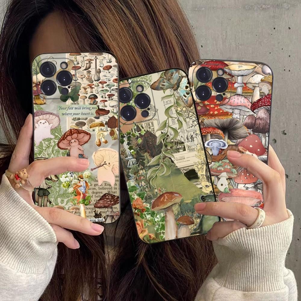 Mushroom Phone Case For iPhone 15 14 11 12 13 Mini Pro XS Max Cover 6 7 8 Plus X XR SE 2020 Funda Shell