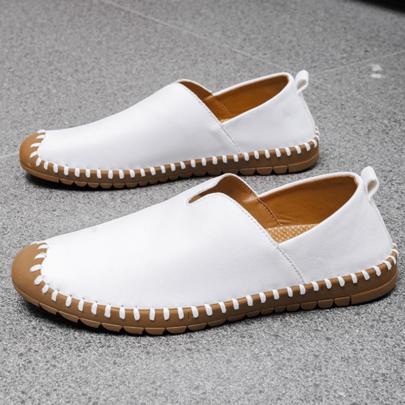 New Arrival Vintage Fashion Men's White Black Patent Leather Casual Shoes Male Handmade Comfort Loafers Zapatos Hombre