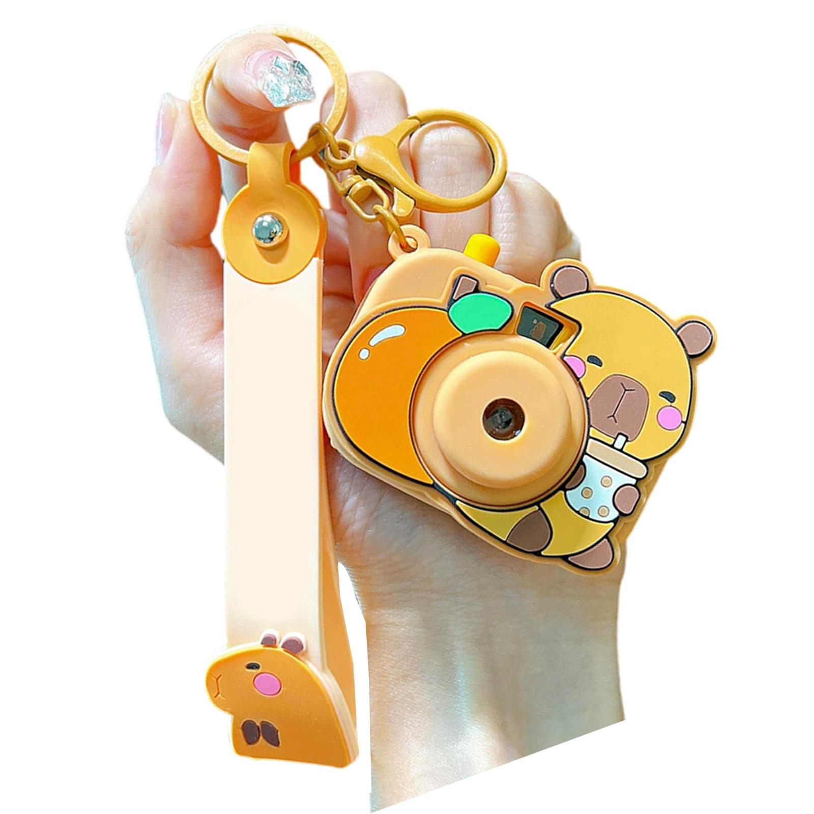 

Creative Capybara Camera Keychain Feature Projection Fun Design Multiple Color Bag Hanging Decoration Accessory Gift різнокольоровий