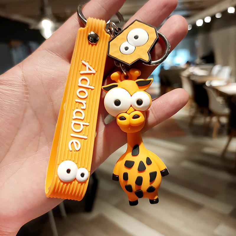 Trendy Cartoon Bug-eyed Giraffe Keychain Gift Adorable Cute Keyring Accessory