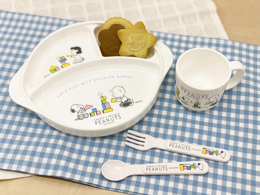 OSK Lunch Plate with Rubber Feet Snoopy CB-36