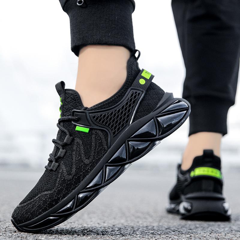 Breathable Mesh Comfort Sneakers Anti-slip Light Running Casual Shoes Men Fashion Versatile Tide Shoes Platform Black Tenis