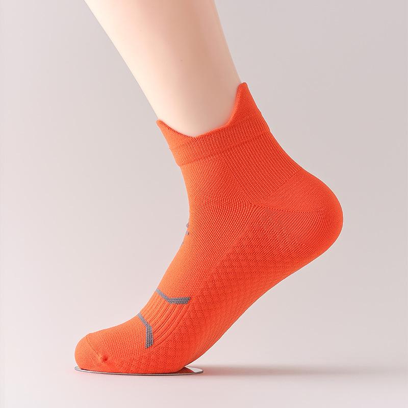 Quick-drying Socks for Men, Summer, Thin, Sweat-absorbing, Deodorizing, Breathable for Running and Basketball