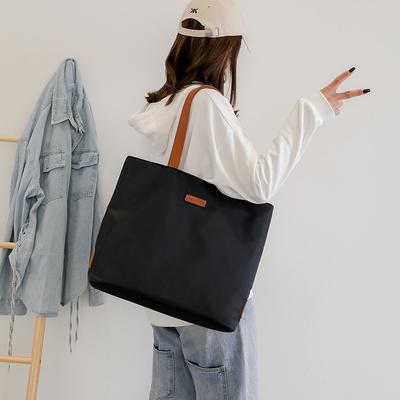 Torebka damska Shopper Prosta modna torebka z zamkiem błyskawicznym Oxford Tkanina wodoodporna Solidna duża pojemność Torebka na ramię dla kobiet