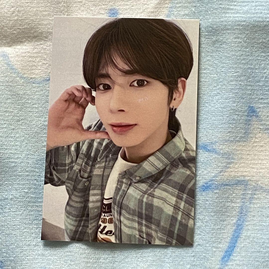 

[USED] TXT Taehyung MOAZONE FANLIVE 1 Trading Card