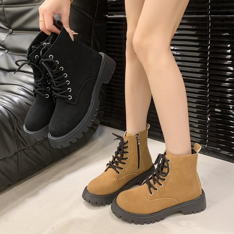 Modische weiße klobige Plateau-Kampfstiefel Damen 2025 Retro Reißverschluss PU-Leder Stiefeletten Frau Punk Dicke Sohle Motorrad Botas Mujer