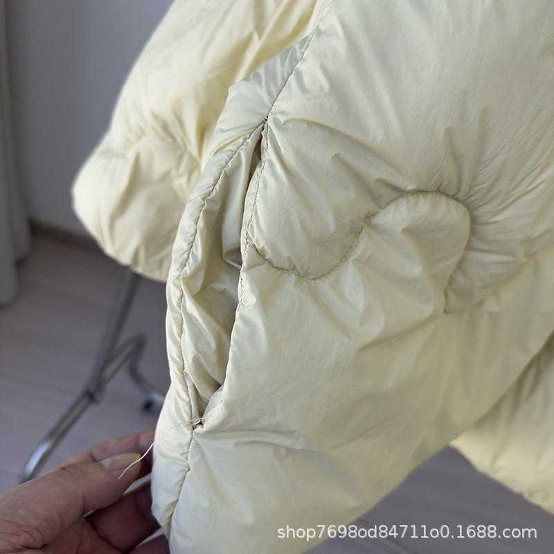 Womens Short Puffer Jacket 90% White Duck Down Lightweight Wave Warm Winter Coat