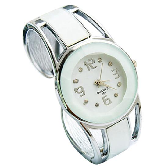 

Женская мода с открытым концом кварцевый аналоговый круглый корпус браслет наручные часы белый