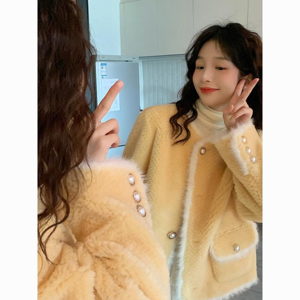 

Роскошное утолщенное короткое желтое пальто с мехом норки для женщин