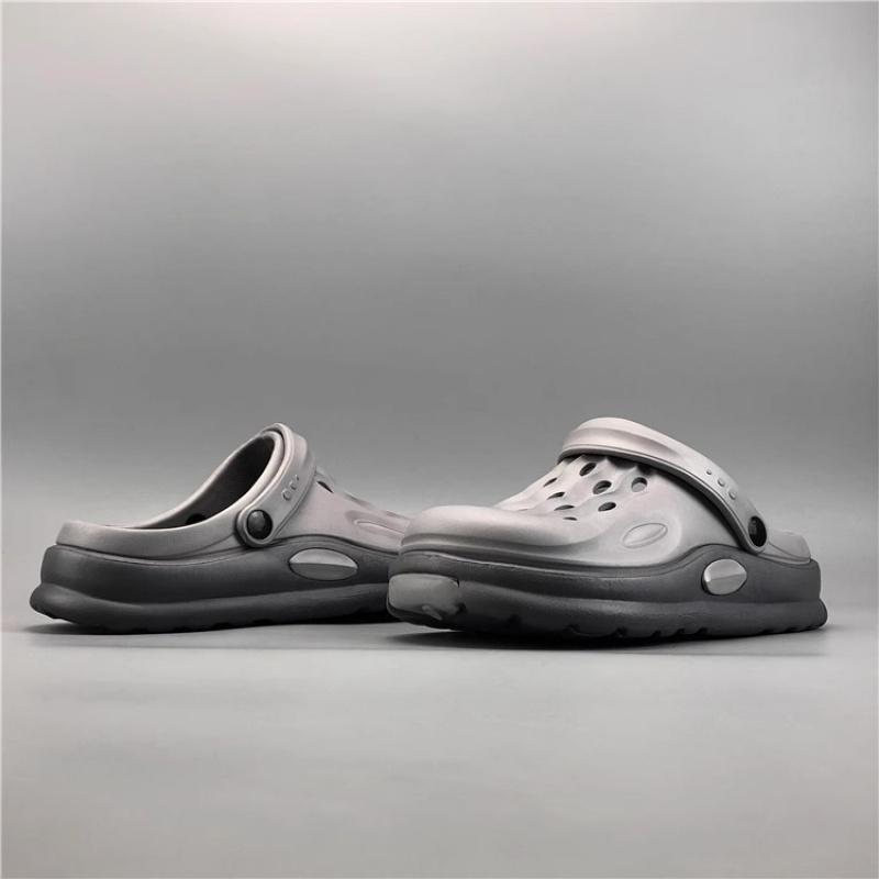 Herren Baotou Zweifarbige Lochschuhe, Trendige Slipper für den Sommer-Außenbereich, Rutschfeste Dicksohlen-Strandsandalen.