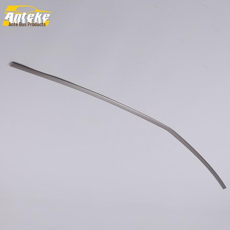 Suitable for 16 XT5 models: Rear Guard Plate, Stainless Steel Trunk Protector, Tailgate Modification Accessories.