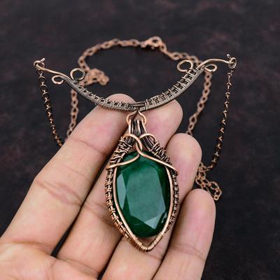 Facettierte sambische Smaragd-Halskette Kupferdraht umwickelte Edelstein-Halskette Kupferschmuck Stilvolle Halskette zum Geschenk Handgefertigte verstellbare Halskette