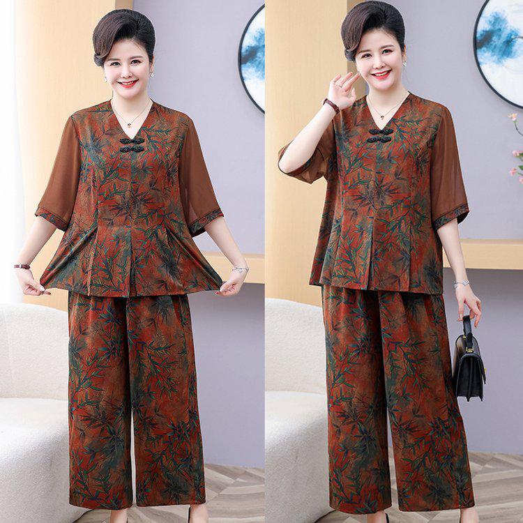 Women's Plus Size Summer Two-Piece T-Shirt Set for Middle-Aged and Elderly - Short-Sleeved, Loose Fit