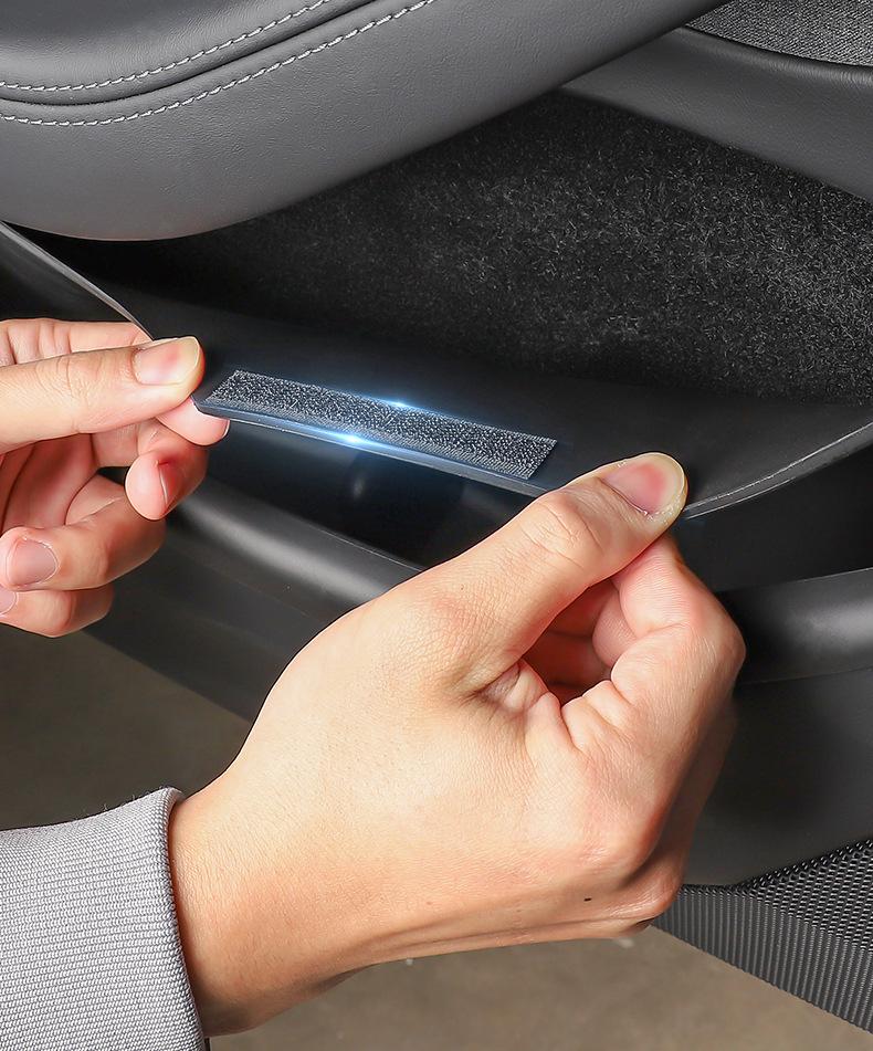 Tesla Model Y Facelift NAPA Auto-Türschlitz-Aufbewahrungsmatte - Dekoratives Zubehör