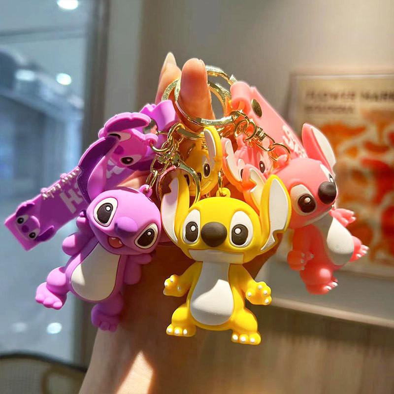 Rozkošný Kreslený Klíčenka Stitch Roztomilý Silikonový Přívěsek na Tašku Kreativní Kroužek na Klíče do Auta