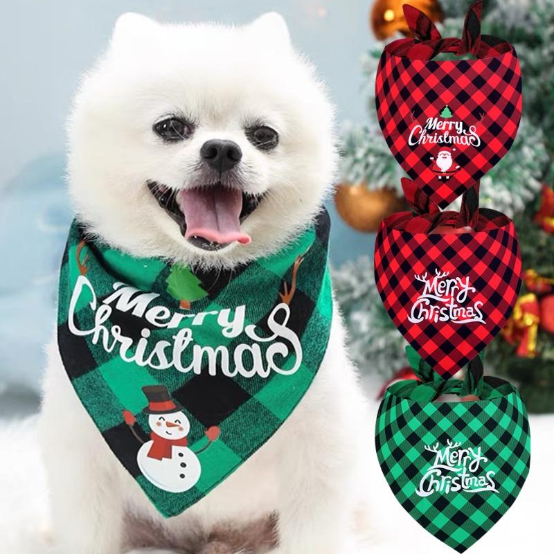 Christmas Cat Triangle Scarf Cartoon Santa Claus Print Dog Cat Bandanas Triangle Scarf Pet Saliva Towel Christmas Pet Supplies