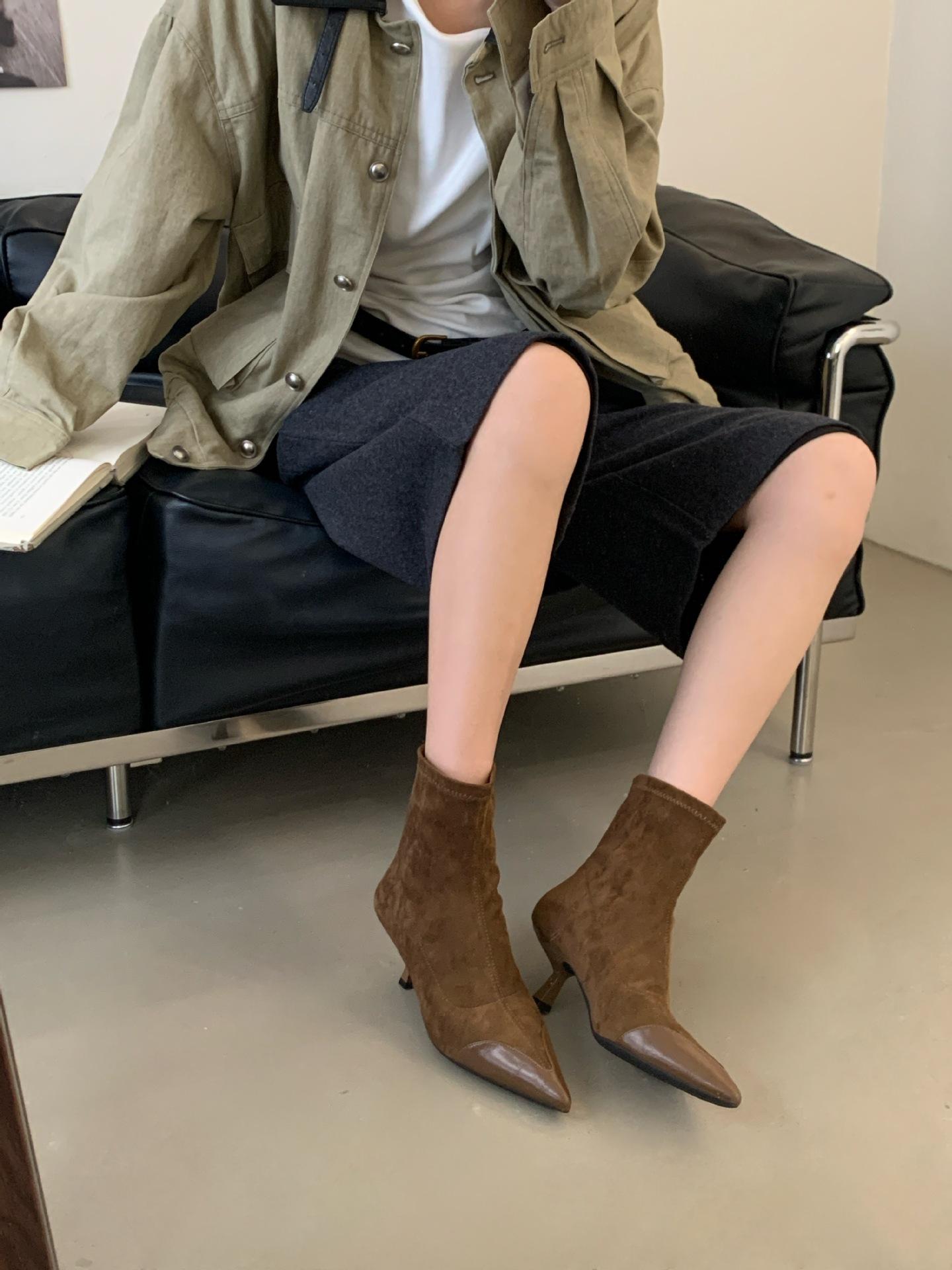 

2025 новые осенне-зимние остроносые ботильоны на тонком каблуке, женские замшевые туфли, универсальные эластичные ботильоны для женщин 39 темно-коричневого