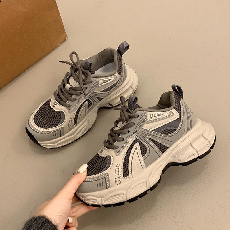 

Dad shoes women 2024 spring and summer new mesh retro versatile super fire heightening platform shoes Paris casual sports shoes 40 сірий колір