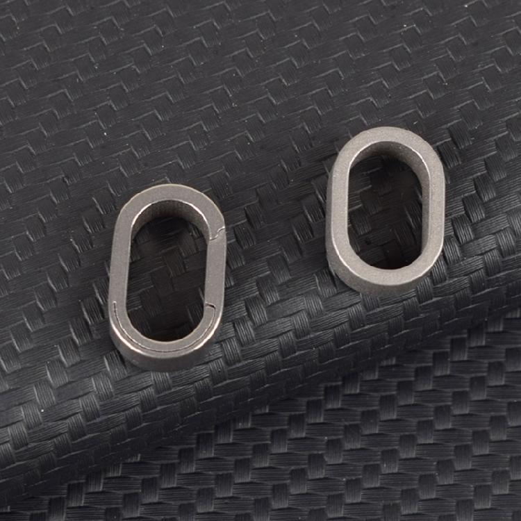 Titanium-alloy Key Rings One-piece Side Pushing Key Rings Closed Key Rings