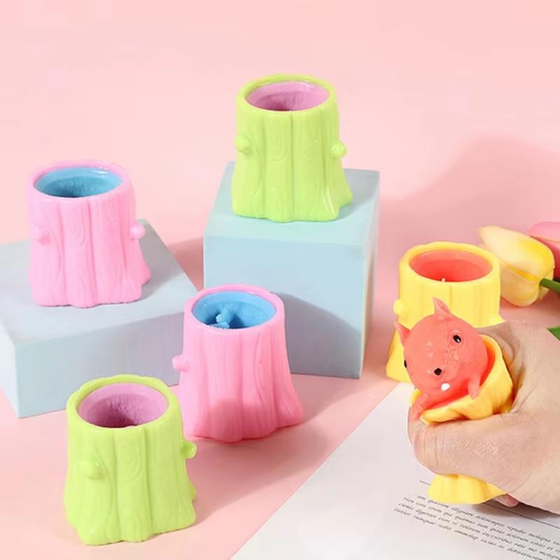Squeeze Squirrel Stump Cup Pinching Toy with Music for Kids Antistress Fidget Decompression Tree Stump Miniature Weird Play
