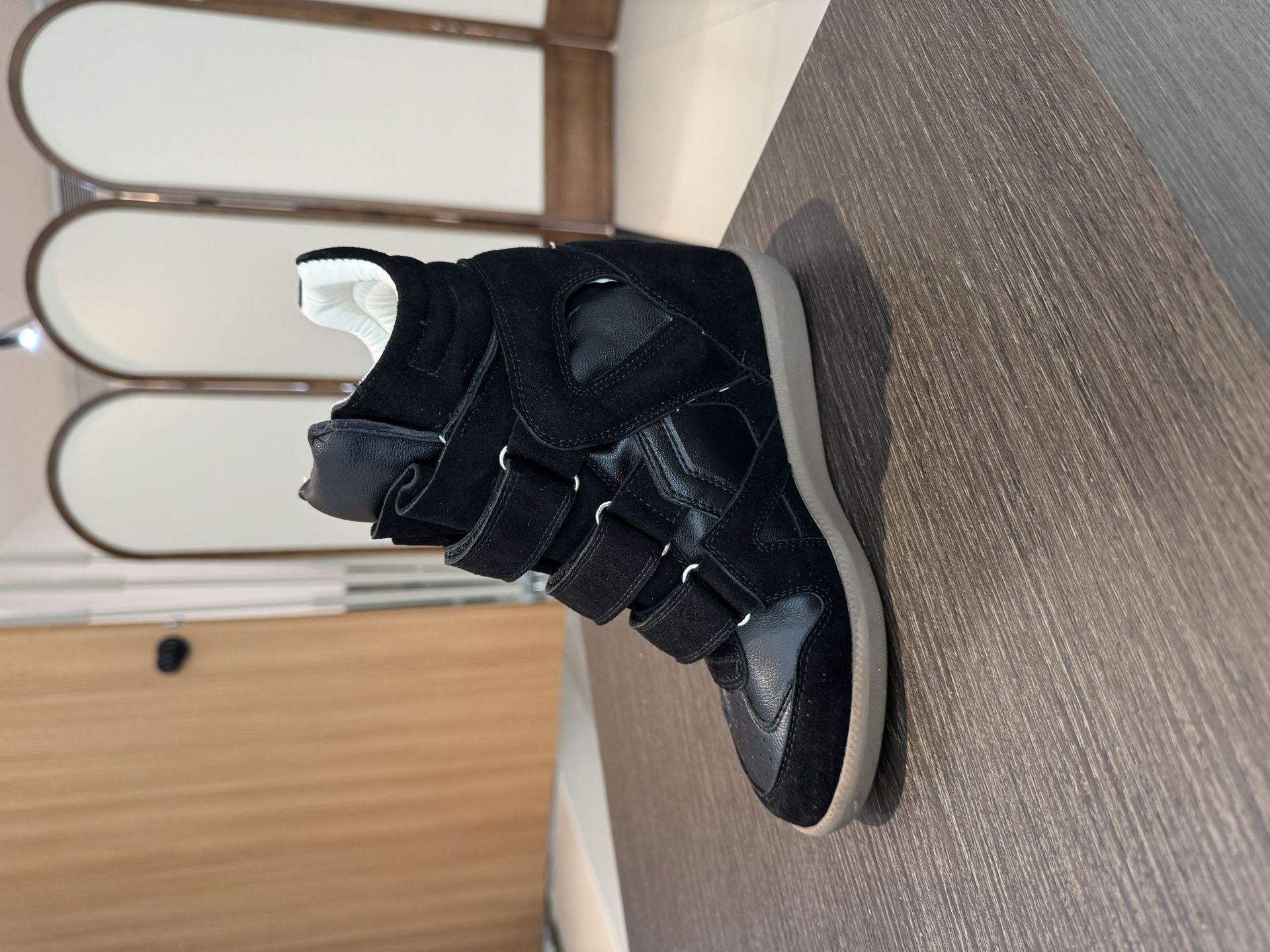 

Velcro Invisible Inner Heightening Women S Shoes Wedge Heel Color Matching Sports And Leisure Shoes Leather High-Top Shoes 40 чёрный