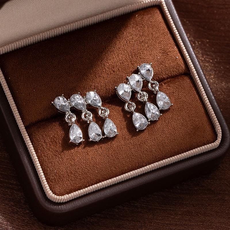 Super Flash Row Diamond Fashion Simple Double Row Water Drop Earrings High Sense Femininity Light Luxury Silver Needle Earrings Fashion Earrings