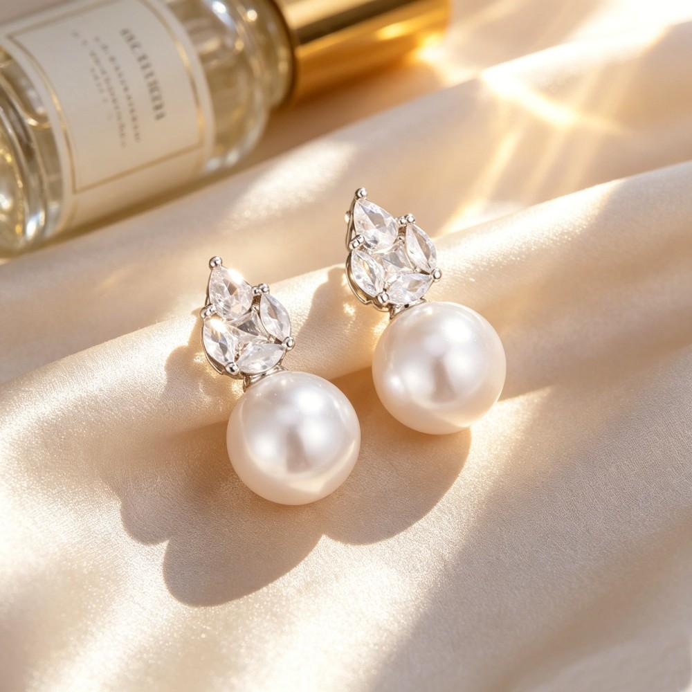 Minimalist Water Droplet Imitation Pearl Earrings with Zircon for Ladies Exquisite Bridal Bridesmaid Wedding Jewelry