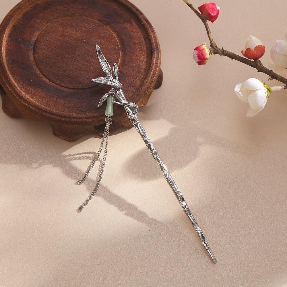 Four Seasons Chinese Tassel Hairpin: Ancient Style Hanfu with Fresh Pearl and Jiangnan Classical Cheongsam Hair Accessory