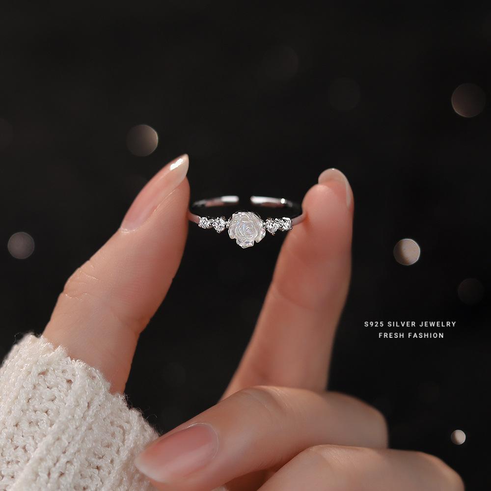 

925 Sterling Silver White Rose Ring for Women Simple Temperament Stylish Jewelry серебряный