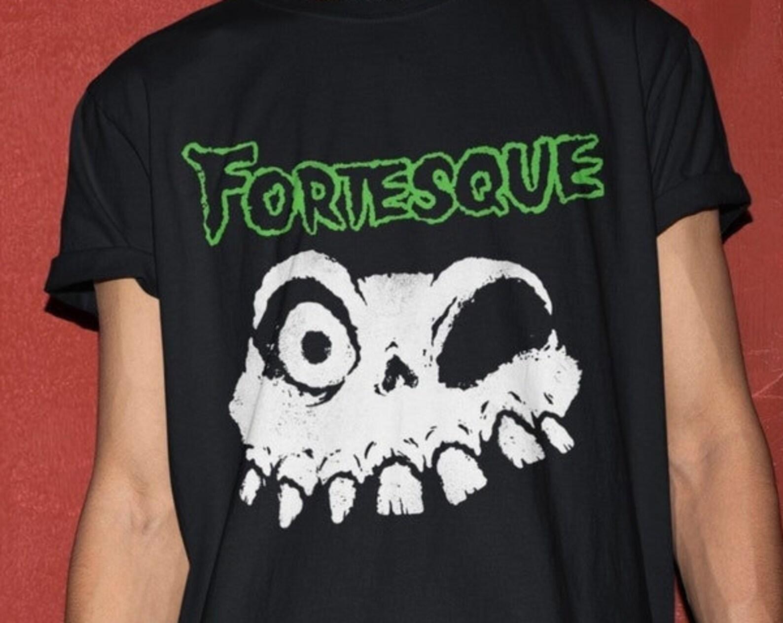 Unisex MediEvil Sir Daniel Fortesque Gaming T-Shirt, Retro Videogame Shirt S