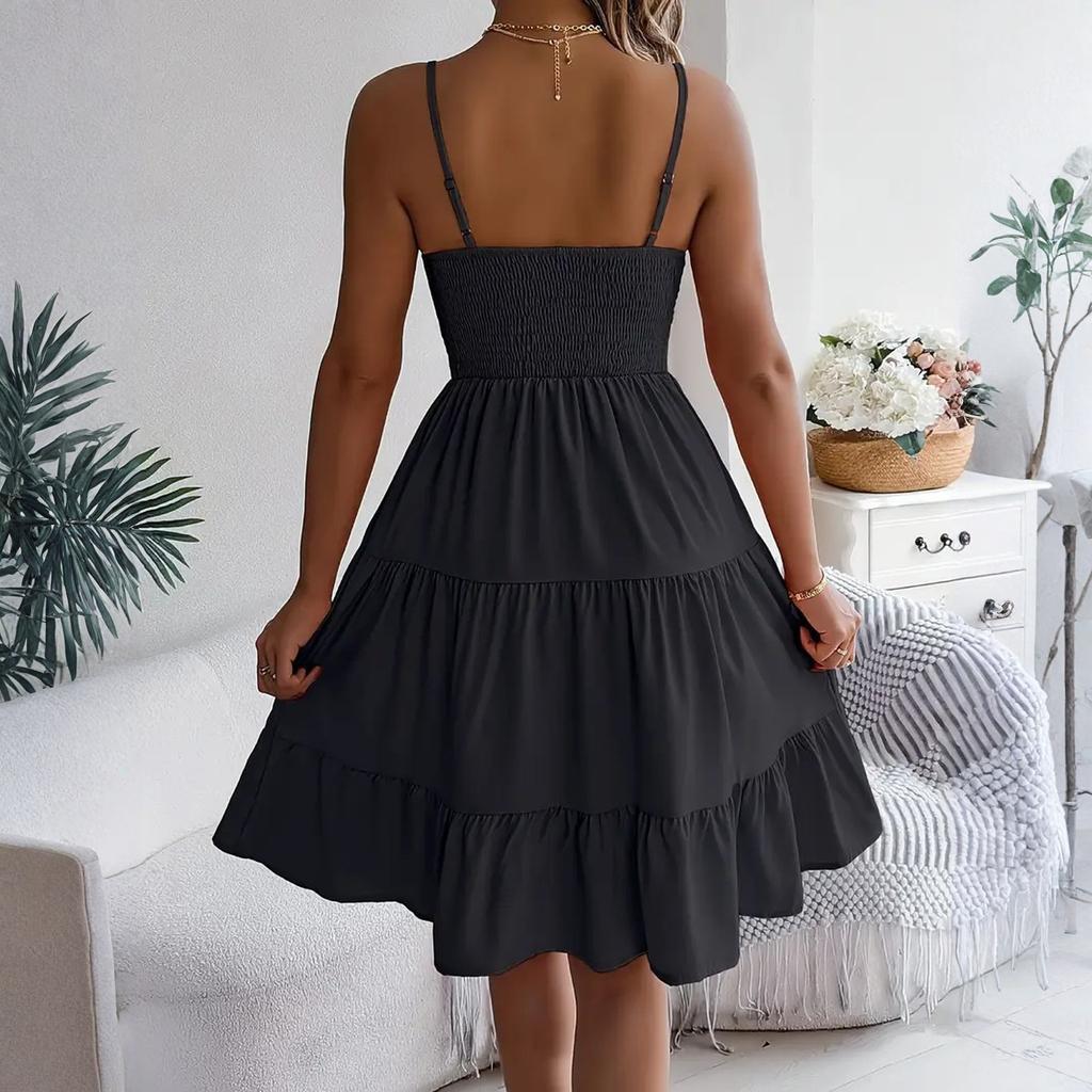 Women's Fashionable Solid Color Square Neck Sleeveless Camisole Layered Pleated Dress