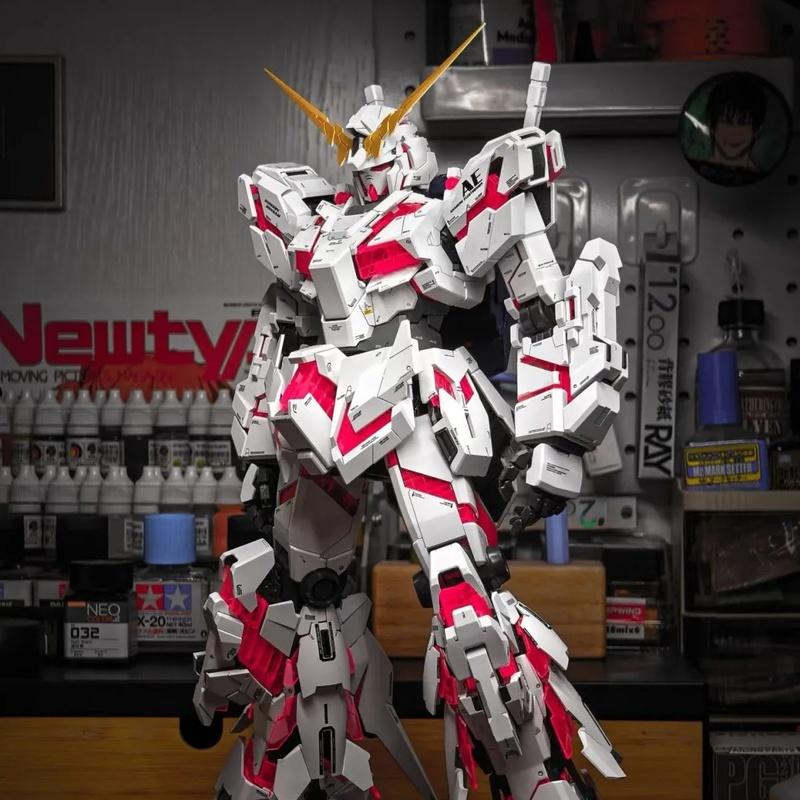 HG1/144 Unicorn Unité 1 Mode Destruction Maquette Assemblée Figurine d'Action Articulée Jouet pour Garçon Objet de Collection Ornement de Bureau Poupée Cadeau