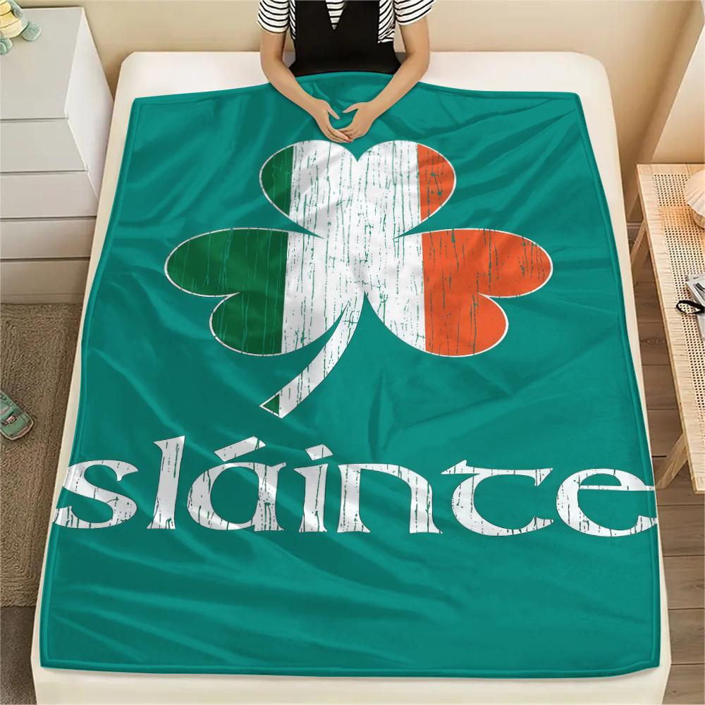 St.Patrick's Day Green clover Print Flannel Blanket,High quality Comfortable for All Seasons,Home Decor,Warmth and Comfort,Perfect for Christmas Gifts