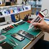 Telefoane şi comunicaţie – Instrumente pentru reparararea telefoanelor