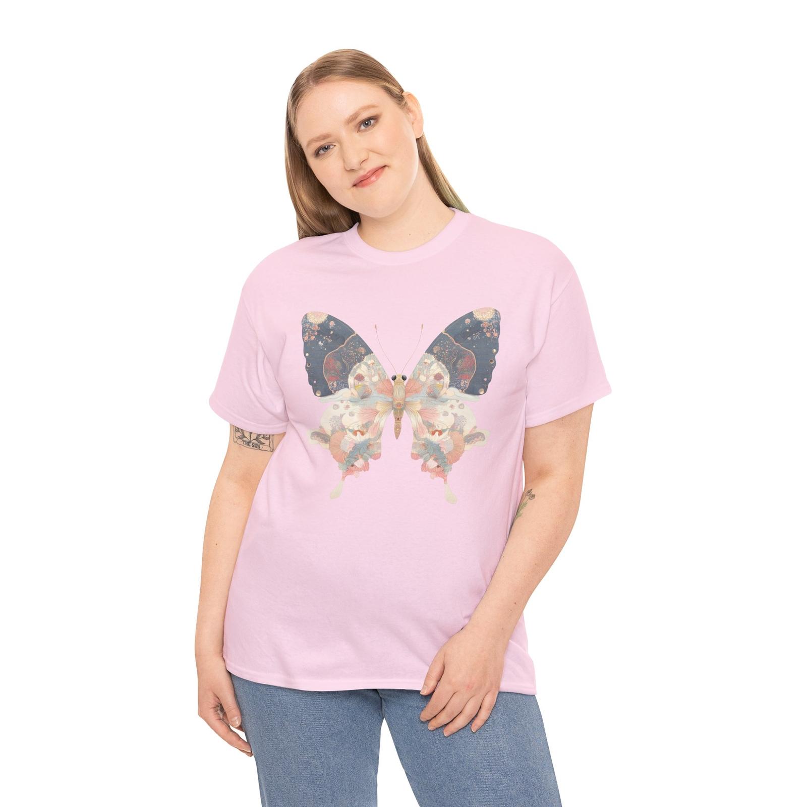

Japanese Aesthetic T-Shirt | Kanji Art Tee | butterfly beautiful Shirt 4XL