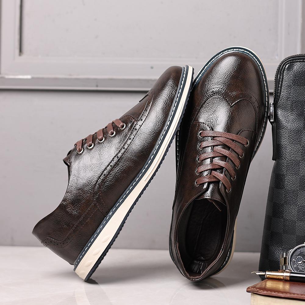 Fashion Professional Oxford Shoes Men Fashion Leather Casual Shoes New Arrival Man Business Formal Footwear Classic Brogue Shoe Sneakers