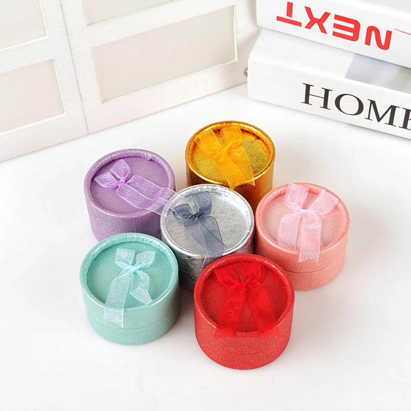 

Ring Organizer Box Jewelery Storage Gift Boxes For Earrings Ring Paper Jewellry Packaging Container Trinket Box 1pc 5.5x3.5cm красный