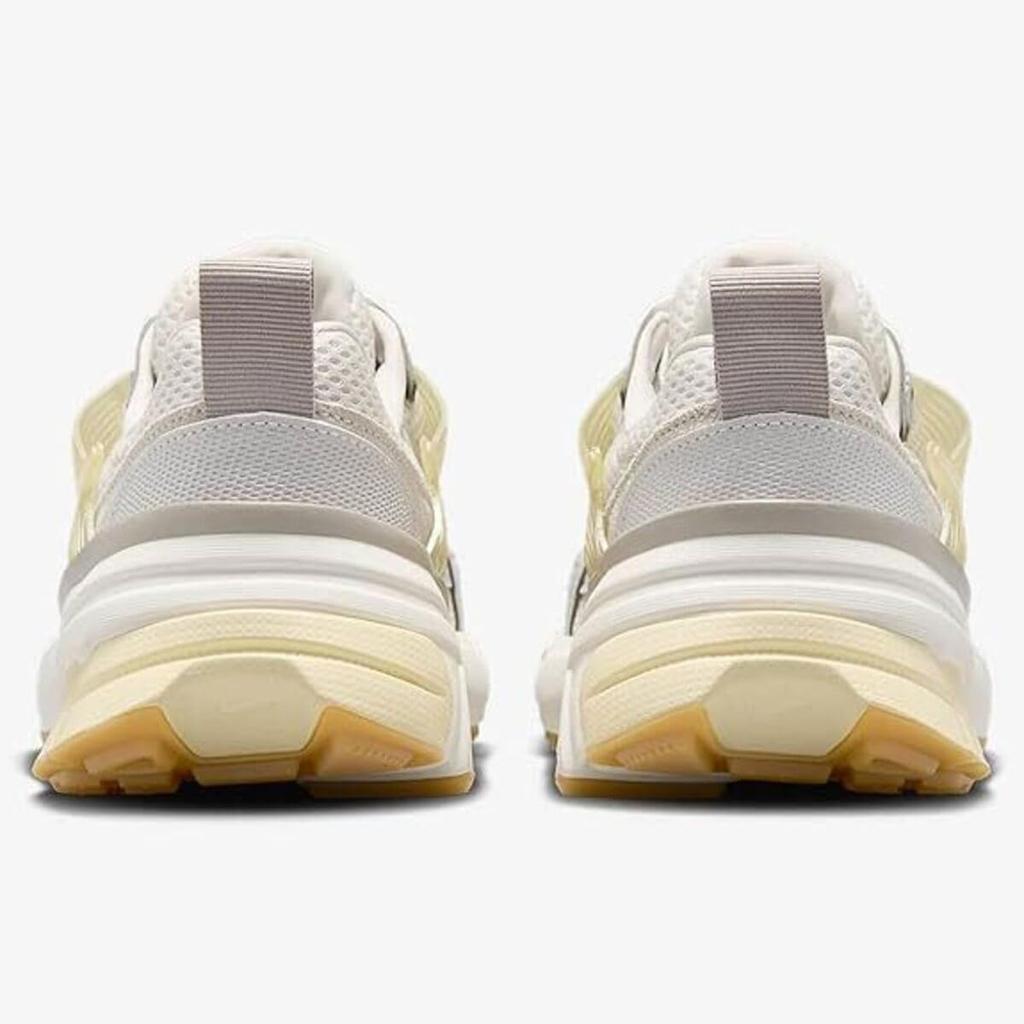Nike V2K Run W V2K RUN Size Phantom/Light Khaki/College Gray/White HV4314-030, 26.5cm