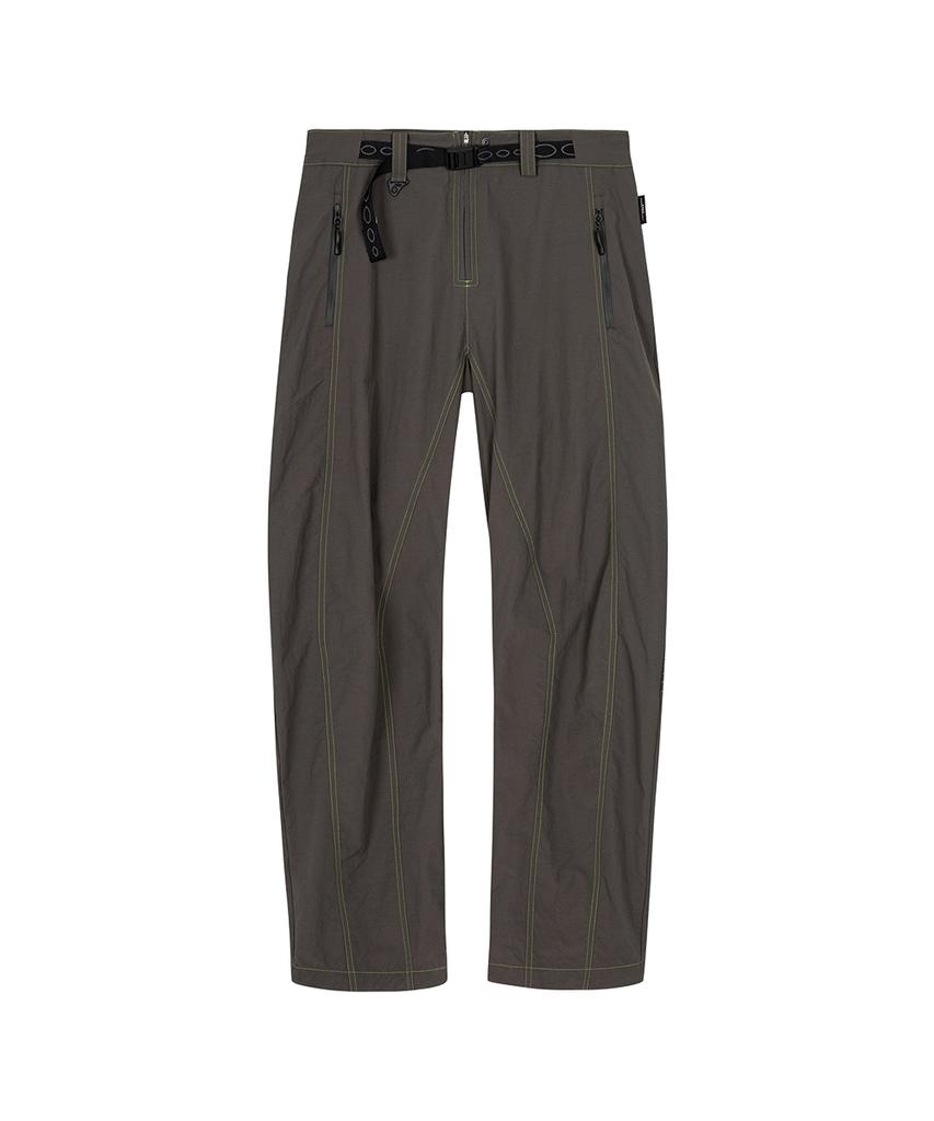 Sseomweeoaussaideuhaikingkeompeoni Curved Silhouette Pants_Khaki