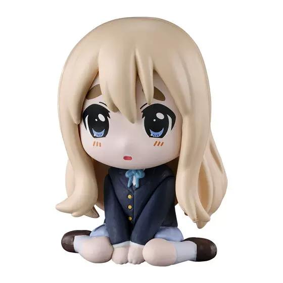  K-On Machibouke Series Mio Akiyama Azusa Nakano Cute Kneeling Pose Desktop Decor Anime Fans Collectible Gift