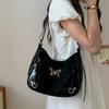 New Butterfly Contrasting Rivet Locomotive Armpit Bag Fashionable Texture Shoulder Messenger Bag