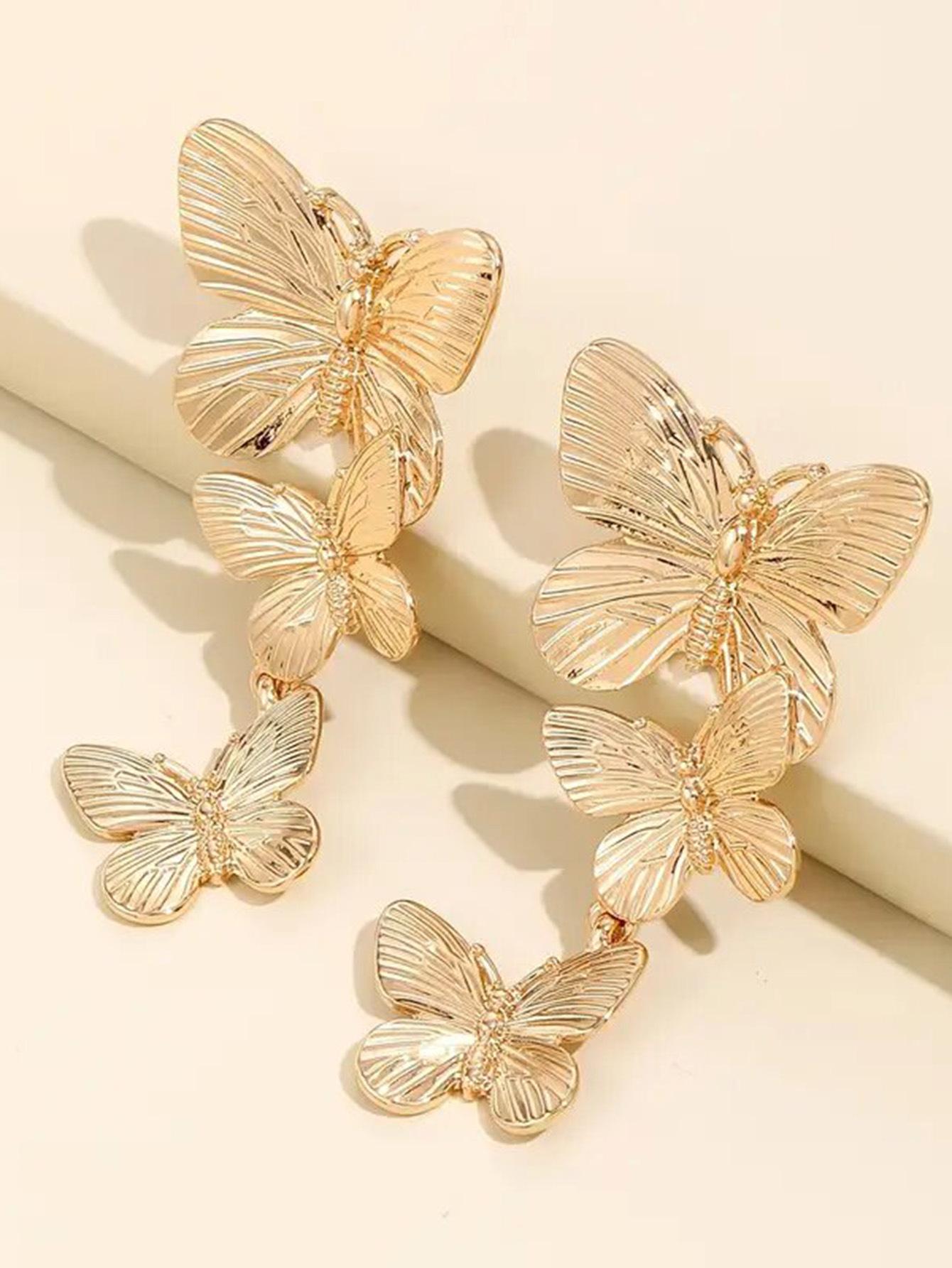 Golden yellow three butterfly stud earrings, exquisite elegance, fashion and light luxury. New