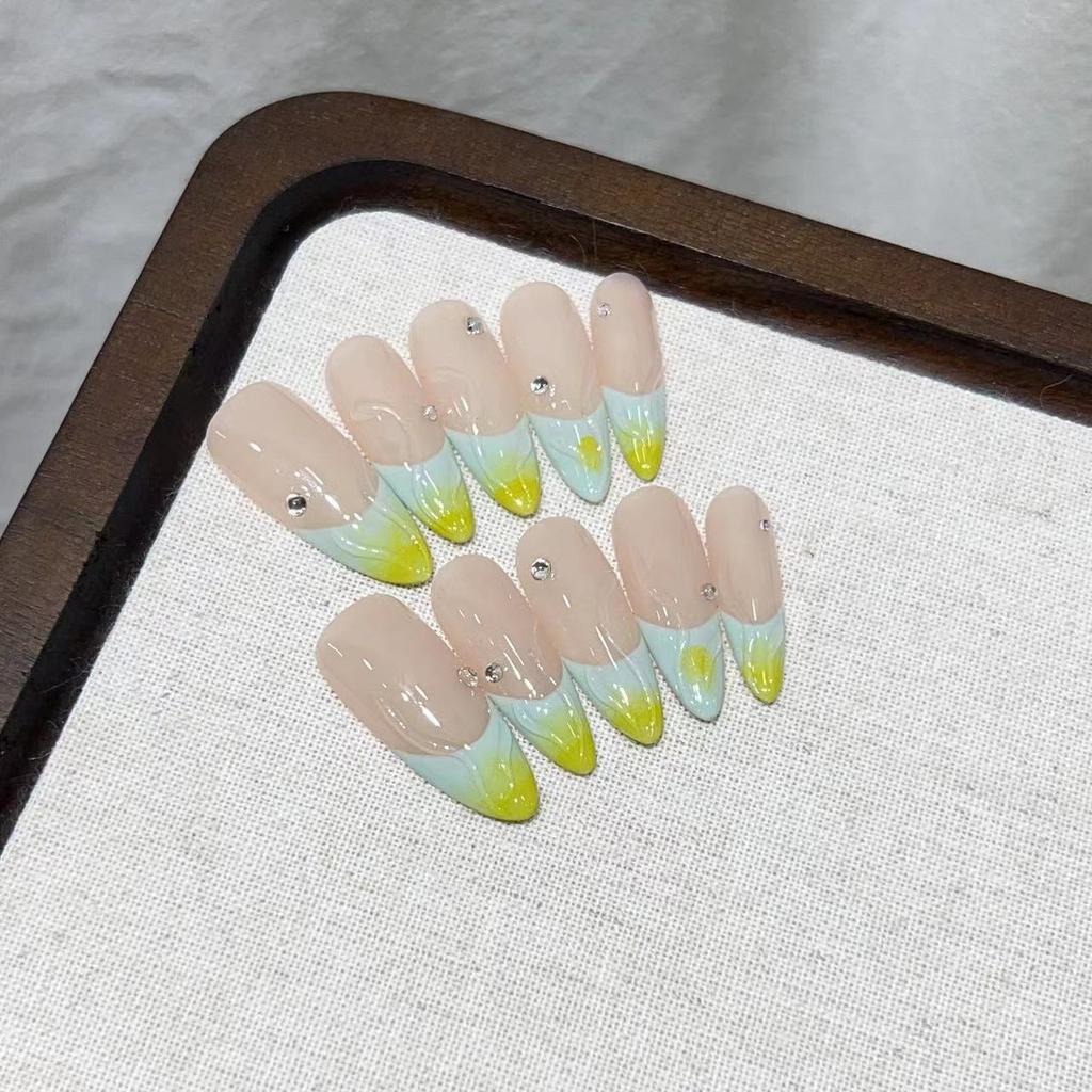 Wearing Nail Pure Handmade Atmosphere Hand-painted Dopamine French Fake Nail Patch Removable Nail Art Product