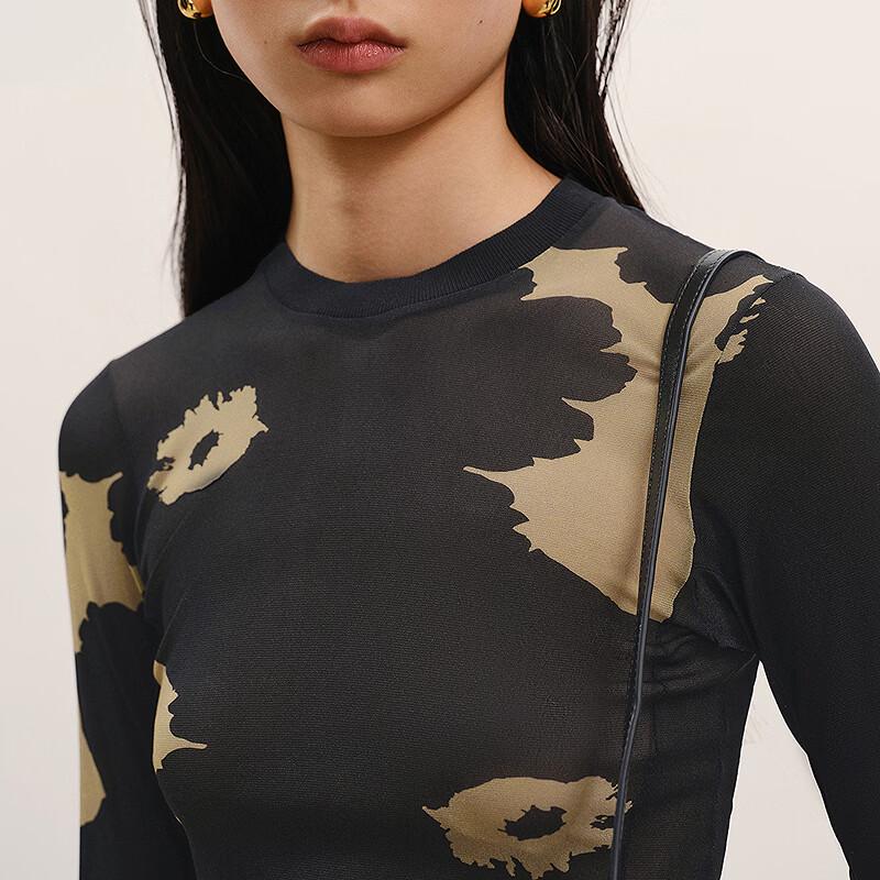 Women's Slim Fit Round Neck Long Sleeve T-shirt