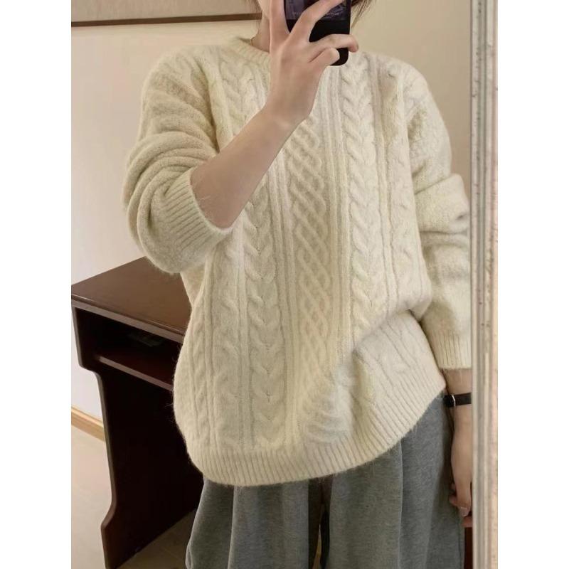Crew Neck Retro Twisted Sweater Women's Autumn and Winter New Solid Color Lazy Wind Loose Thick Pullover Bottoming Knitted Sweater