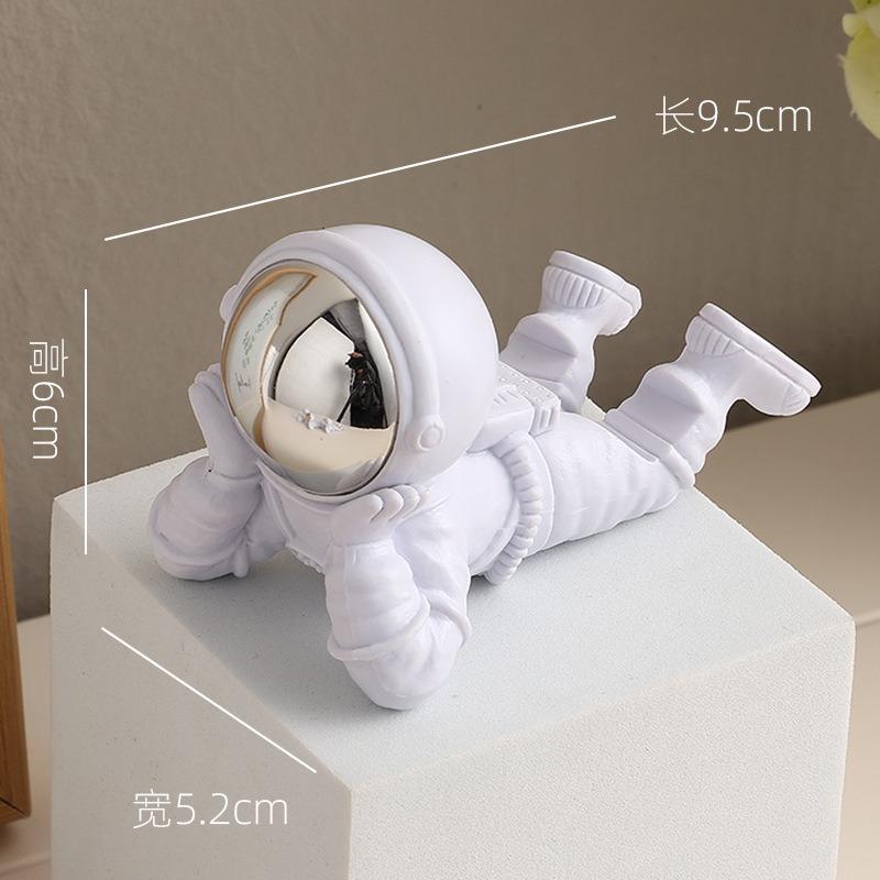 Leichter Luxus Minimalistisch Kung Fu Astronauten Ornamente Astronaut Handyhalter TV-Drama Artefakt Faules Geburtstagsgeschenk