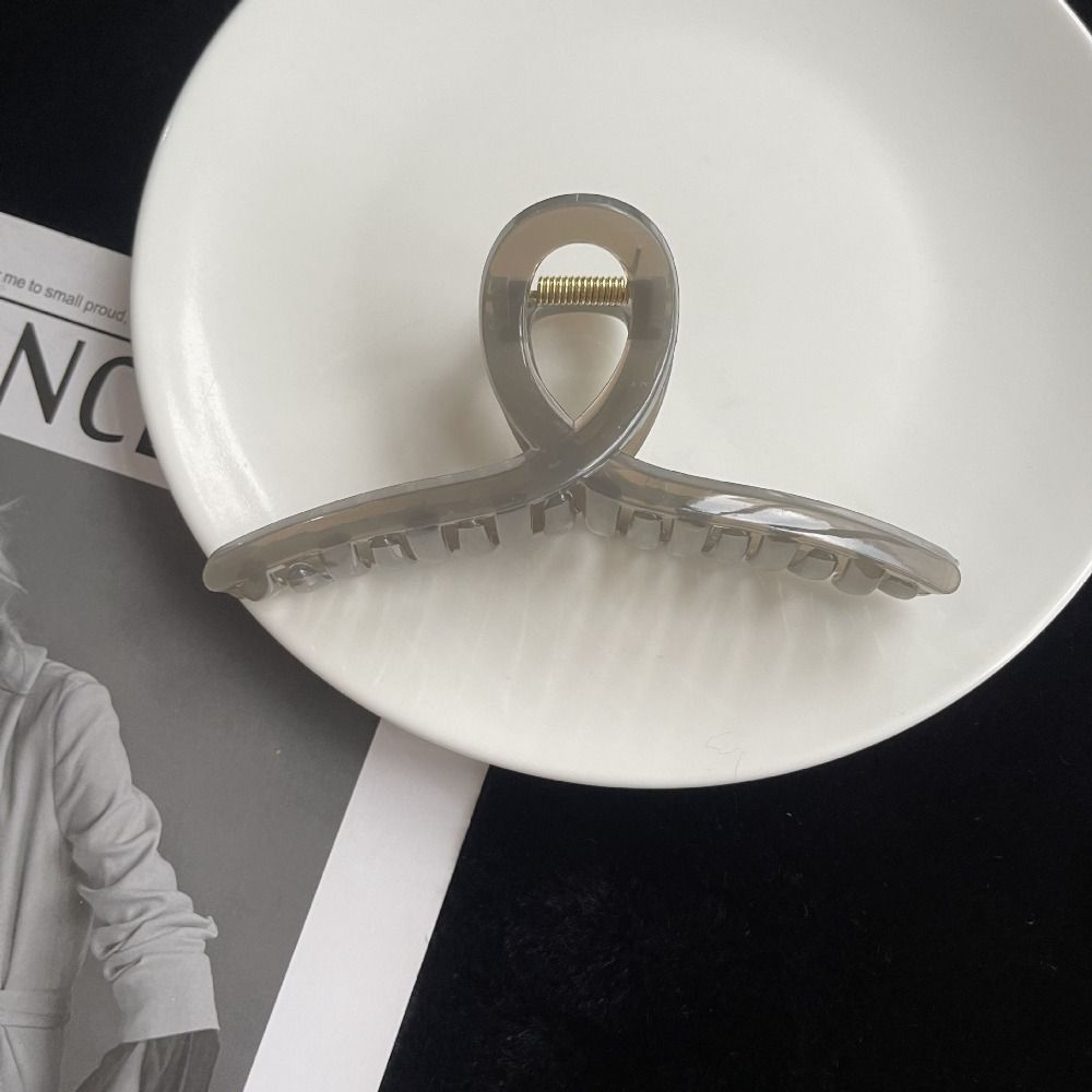 13cm Large Size Jelly Hair Claw Clip Korean Vintage Fashion Hair Claw Elegant Transparent Shark Clip Women Girl Hair Accessory