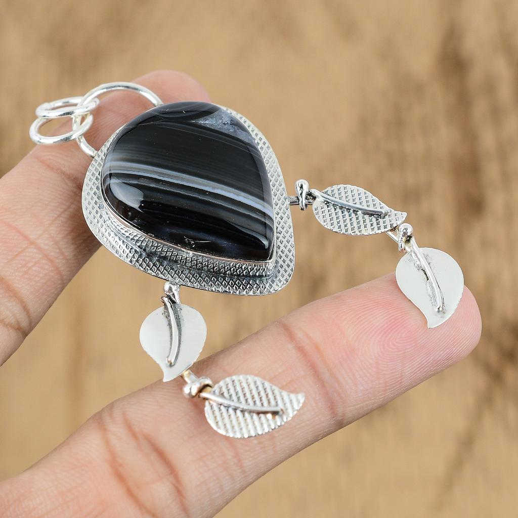 Natural Sardonyx Gemstone Indian Jewelry 925 Sterling Silver Pendant For Women