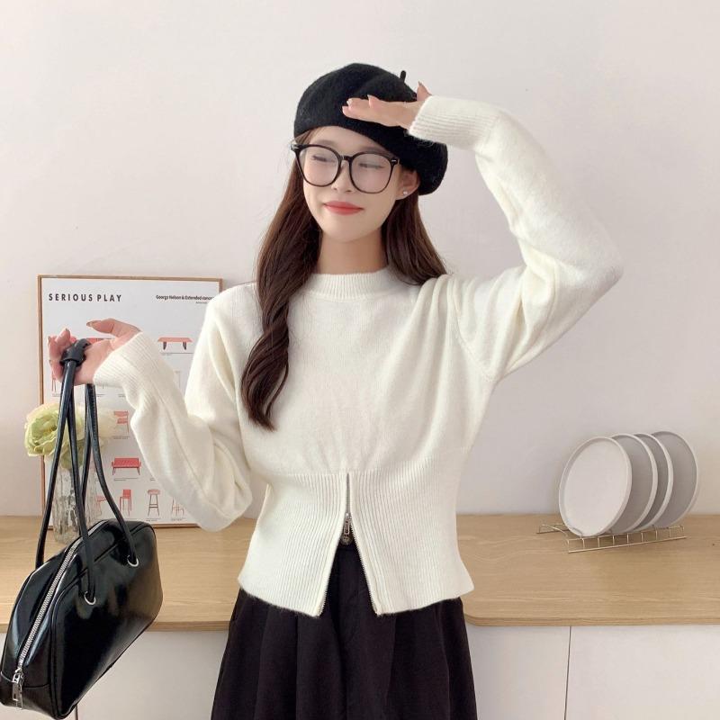 Autumn and winter new round neck long-sleeved soft waxy hem split design sense small pullover femininity casual top outer wear