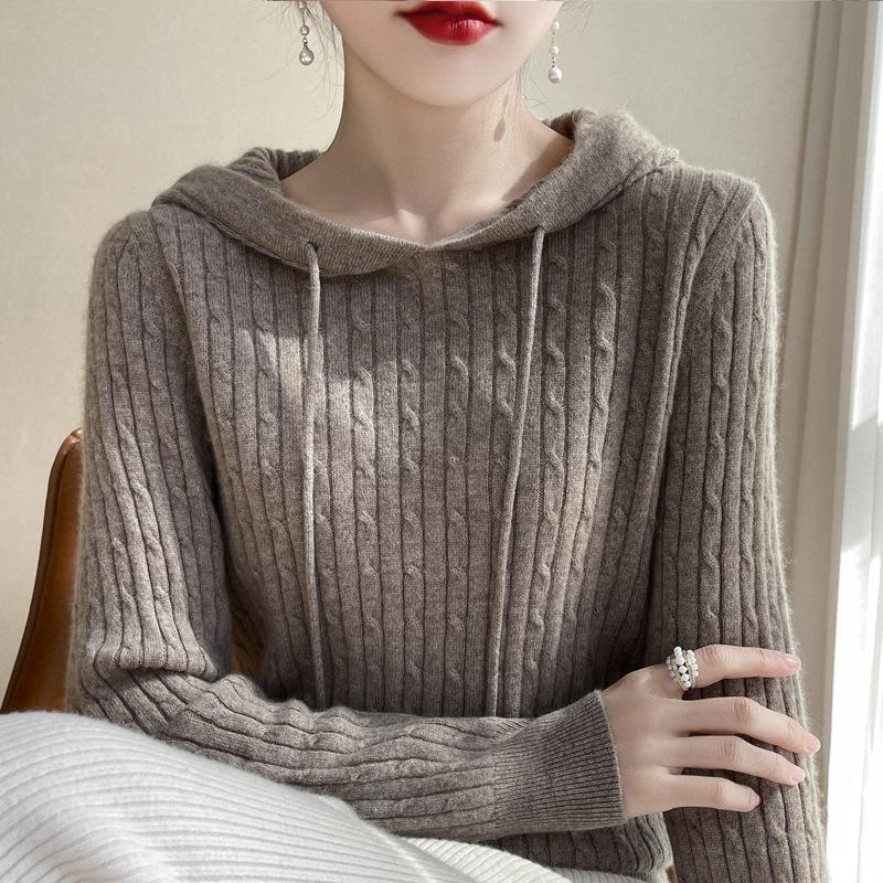 2024 Autumn/Winter Women's Cable Knit Cashmere Hoodie: Loose-Fit Fashion Pullover